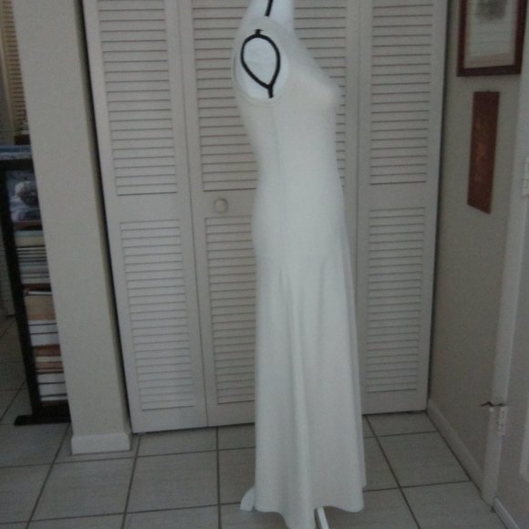 BCBG Dresses Spandex/Acetate Beige Long Sleeveless - Picture 4 of 7